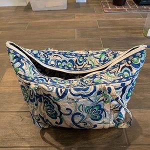 Vera Bradley zipper tote